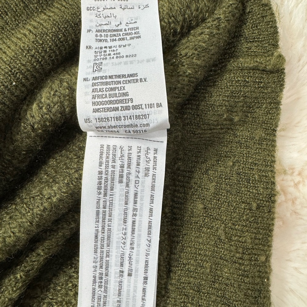 Abercrombie & Fitch Knit Sweater - Picture 6 of 7
